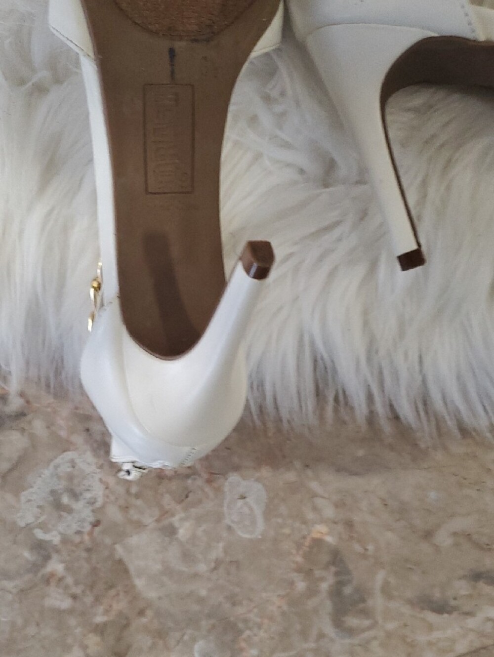 Brash White Heels with Gold Chain Accent - Picture 11 of 16